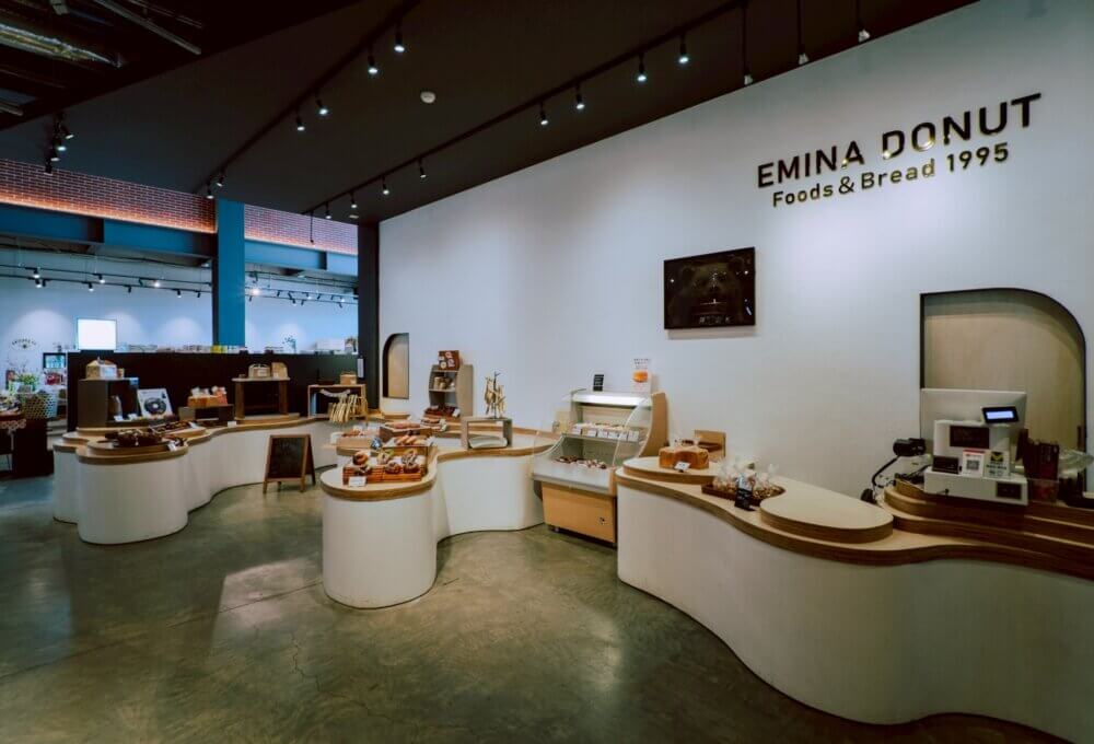 EMINA DONUTS